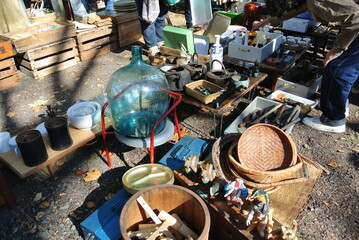 antique items in flea market