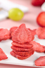 Freeze-Dried Strawberry Slices Stacked for Healthy Snacking and Food Preparation