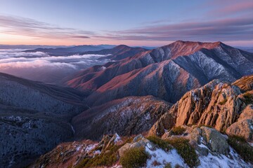 Obraz premium Colorful Mountain Sunrise Panorama Viewpoint