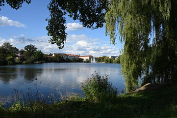 Obraz premium Vorderer Gotthardteich in Merseburg
