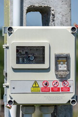 Industrial distribution of electricity terminal meter