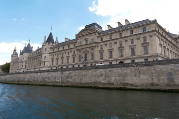 Street point of view of paris