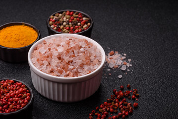 Salt pink Himalayan large crystals as food, for baths or aromatherapy. Pink salt