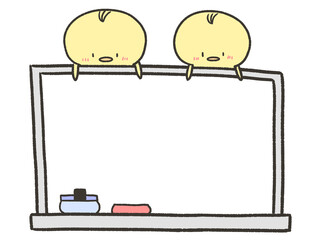 ホワイトボードを見るヒヨコ