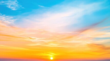 Obraz premium Vibrant sunset sky with colorful clouds