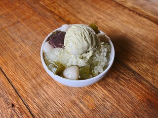 Matcha Shaved Ice Dessert with Mochi and Azuki Beans