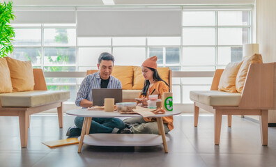 Startup Founders Testing Eco Packaging Ideas