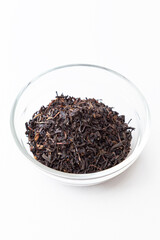 紅茶葉　白バック