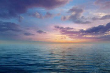 Naklejka premium Tranquil Ocean Waves