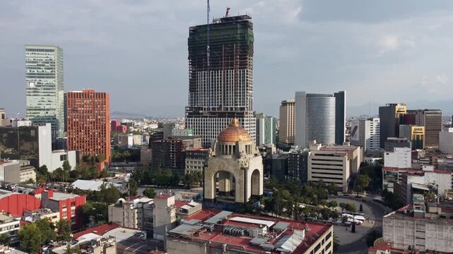 Vista a&eacute;rea del Monumento a la Revolucion en la Ciudad de M&eacute;xico