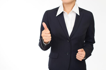 グッドサインをする女性