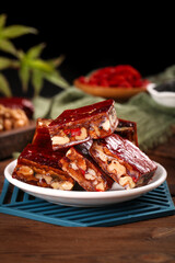 Xinjiang Red Jujube Date Pie Squares Traditional Chinese Sweet Snack with Nuts