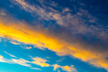 Obraz premium Orange golden sunrise sunset over the city in the sky.