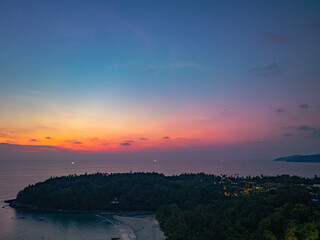 Obraz premium Watching the sky in time lapse reveals the ever changing movement of the clouds, the gradual changes in light as the time passes. Stunning clouds changing form and color at beautiful sunset.
