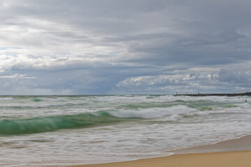 plage de capbreton, dans les landes, avec ses plages de sables et ses vagues