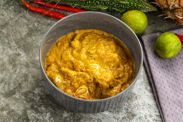 Inchian cuisine - chicken cashew curry