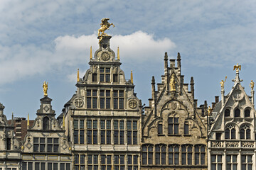 Fototapeta premium Guildhalls with gold statue on the roof on The Grote Markt, the Big Market the central square of Antwerp, Belgium