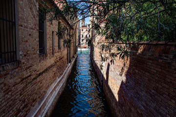canal in venice © Mr. Joggo