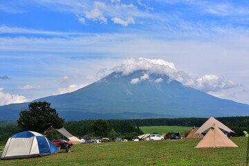 富士山を望みながらオートキャンプ