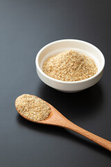 すりごま　黒背景