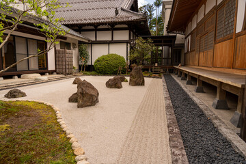 仙台の輪王寺の輪廻の森