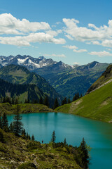 Fototapeta premium lake and mountains