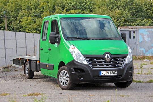 Vinnytsia, Ukraine; August 26, 2025. Green tow truck with double-cab Renault Master is parked and is ready to load car. Special transport for towing and evacuating cars from road in case of accidents