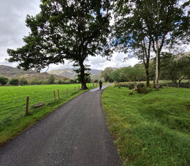 Obraz premium Biking Gap of Dunloe Ireland
