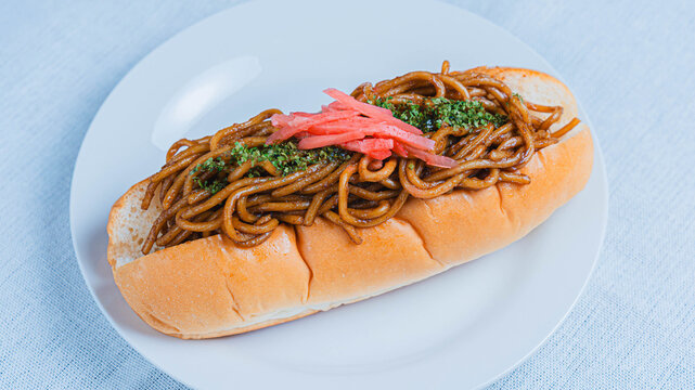 焼きそばパン」の写真素材 | 4,853件の無料イラスト画像 | Adobe Stock