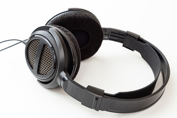 ヘッドホン　白バック