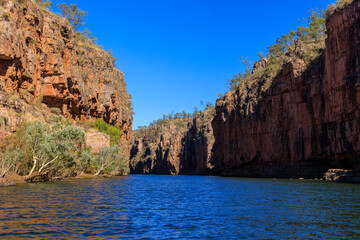 オーストラリア　ノーザンテリトリーのニトミルクのキャサリン渓谷の壮大な景色