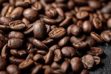 Naklejka premium coffee beans background