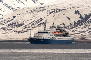 Bateau, exp&eacute;dition Polaire, Longyearbyen, Spitzberg, Svalbard, Norv&egrave;ge