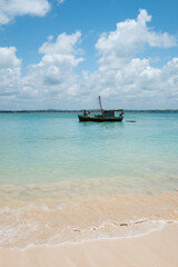 Ilha de Santo Aleixo, localizada no litoral sul do estado de Pernambuco, nordeste do Brasil.