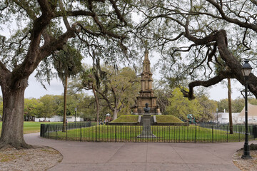 Scenic view of the monument dedicated to Francis S. Bartow, located in the historic Chippewa Square in Savannah, Georgia, USA