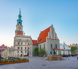 Obraz premium Sunrise view of Weighing house and the town hall in Poznan, Pola