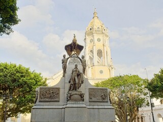Sim&oacute;n Bol&iacute;var Monument and Cathedral Tower in Casco Viejo, Panama City