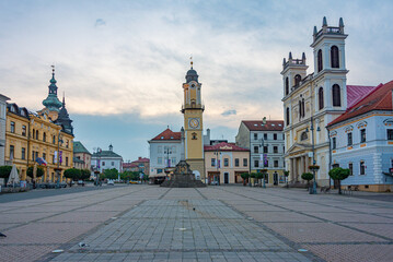 Obraz premium Sunrise panorama of the Slovak national uprising square in Bansk