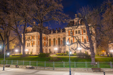 Fototapety na wymiar - Fototapeta24.pl