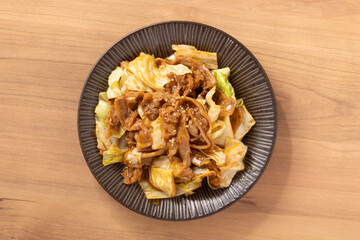 豚肉とキャベツの味噌炒め