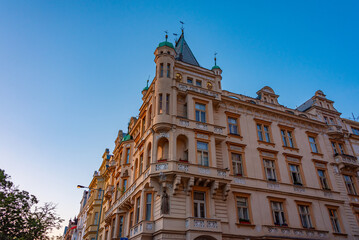 Obraz premium Colourful houses at Vinohrady district of Prague, Czech republic
