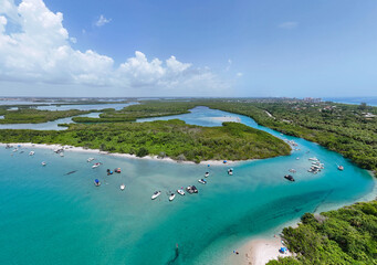 Boaters anchored at the back of Fort Pierce Inlet State Park on the Treasure Coast of Florida in St. Lucie County  © Ryan Tishken