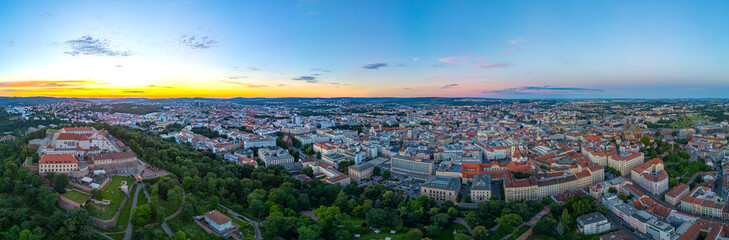 Fototapeta premium Sunset panorama of Brno with Spilberk, Czech republic