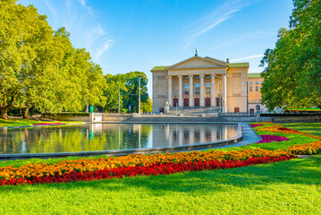 Fototapety na wymiar - Fototapeta24.pl