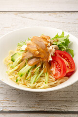 棒棒鶏麺