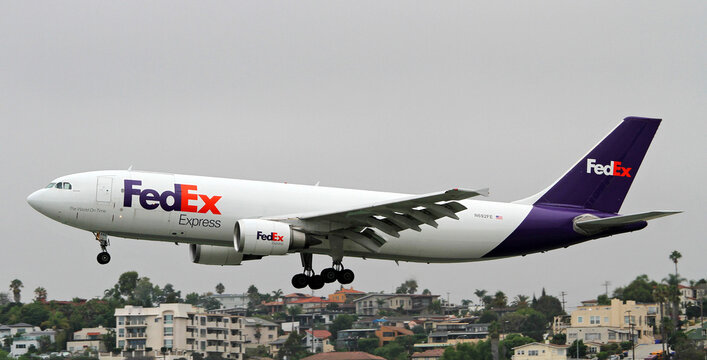 San Diego, United States - August 4, 2025: FedEx Express Airbus A300 landing at San Diego