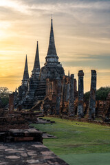 Obraz premium Ancient city, Ayutthaya, sunrise sunset