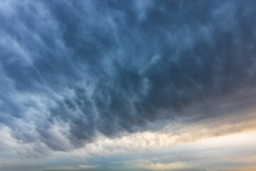 mammatus clouds. overcast sky with mammatus clouds