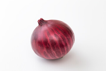 紫玉ねぎ　白バック
