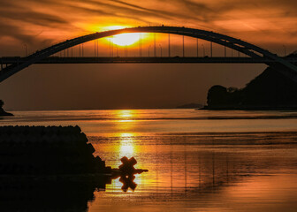 Obraz premium 瀬戸の夕陽